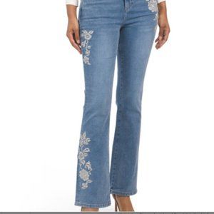 NICOLE MILLER Embroidered floral Bootcut Jeans NWT size 10